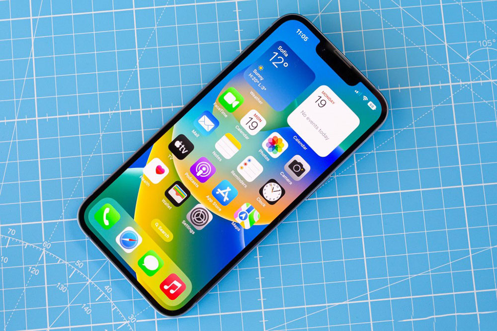 New product launch iPhone 14 12 million pixels auto focus